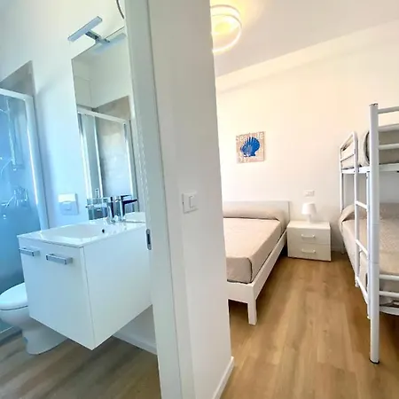 Maria Luisa - Piazza Mazzini - 30 Mt Dal Mare - לידו די ג'סולו